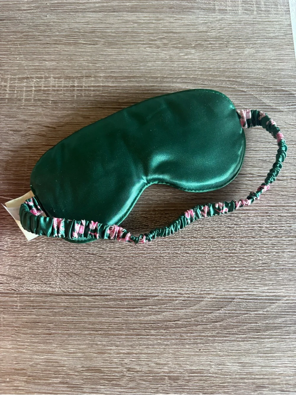 Wicked x Katie Kime sleep mask - Emerald Green & Pink